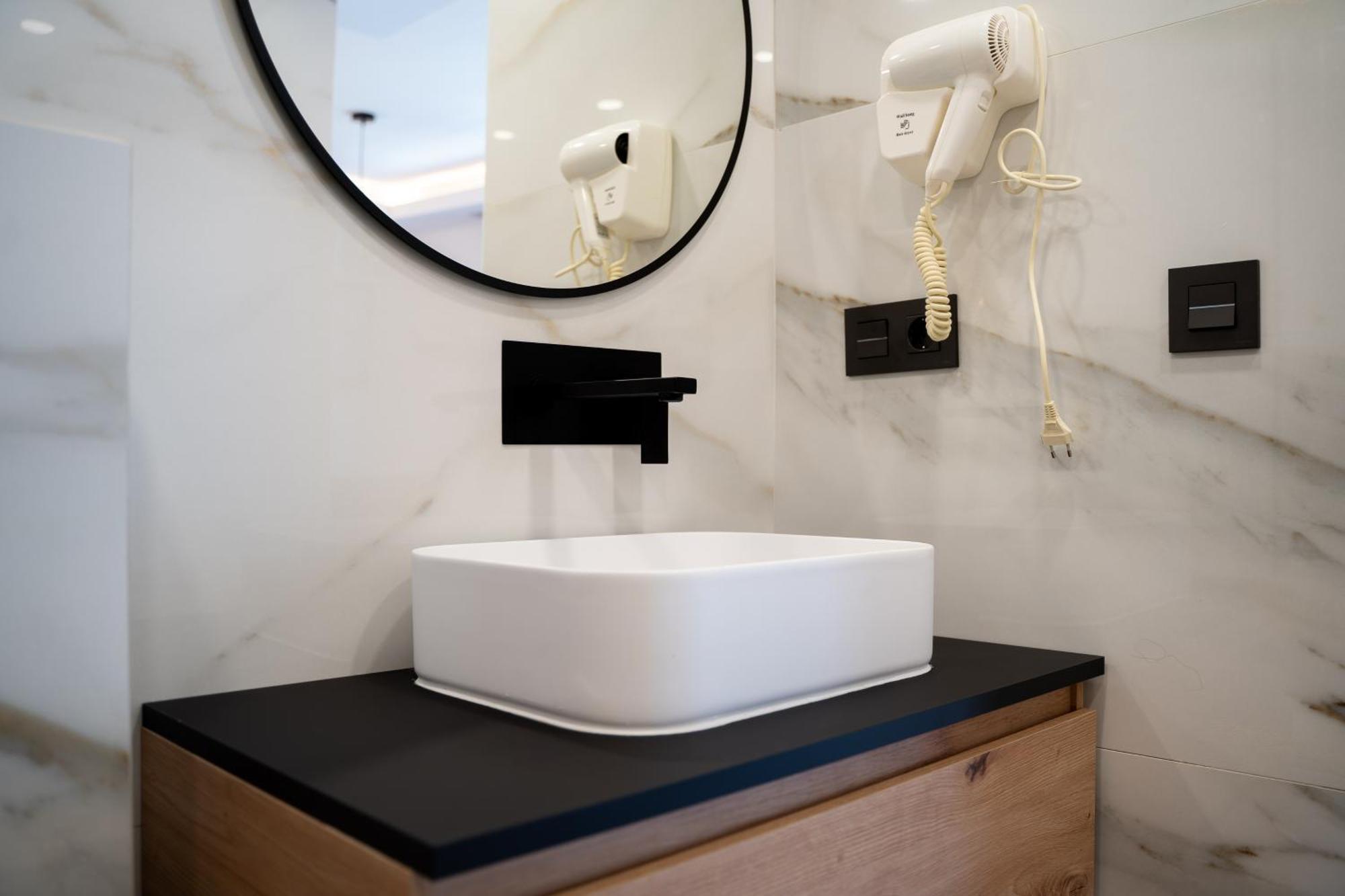 Apartamento para dos a los pies de la Alhambra Granada Bagian luar foto